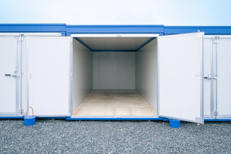 Intérieur d'un box en location en Normandie